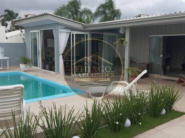 #TM0206 - Casa para Venda em Guaratuba - PR