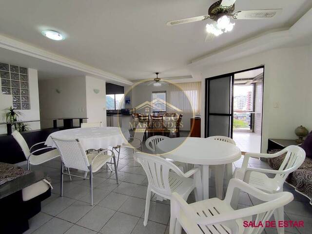 Apartamento para Venda em Guaratuba - 5