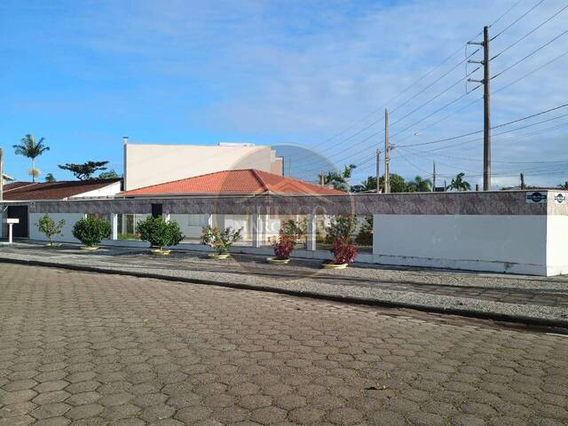 #TM0210 - Casa para Venda em Guaratuba - PR