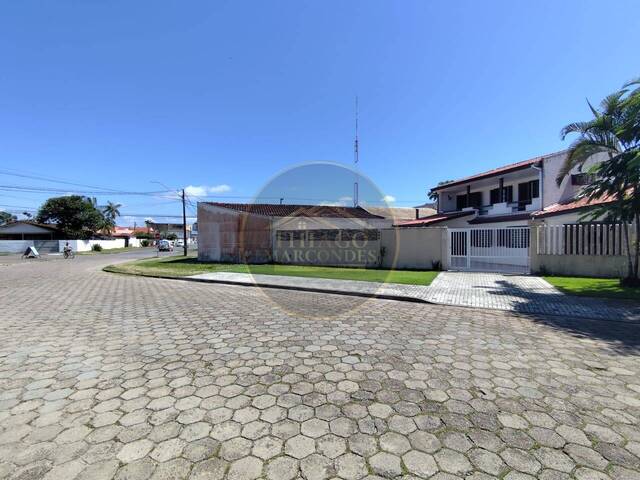 #TM404 - Casa para Venda em Guaratuba - PR - 2